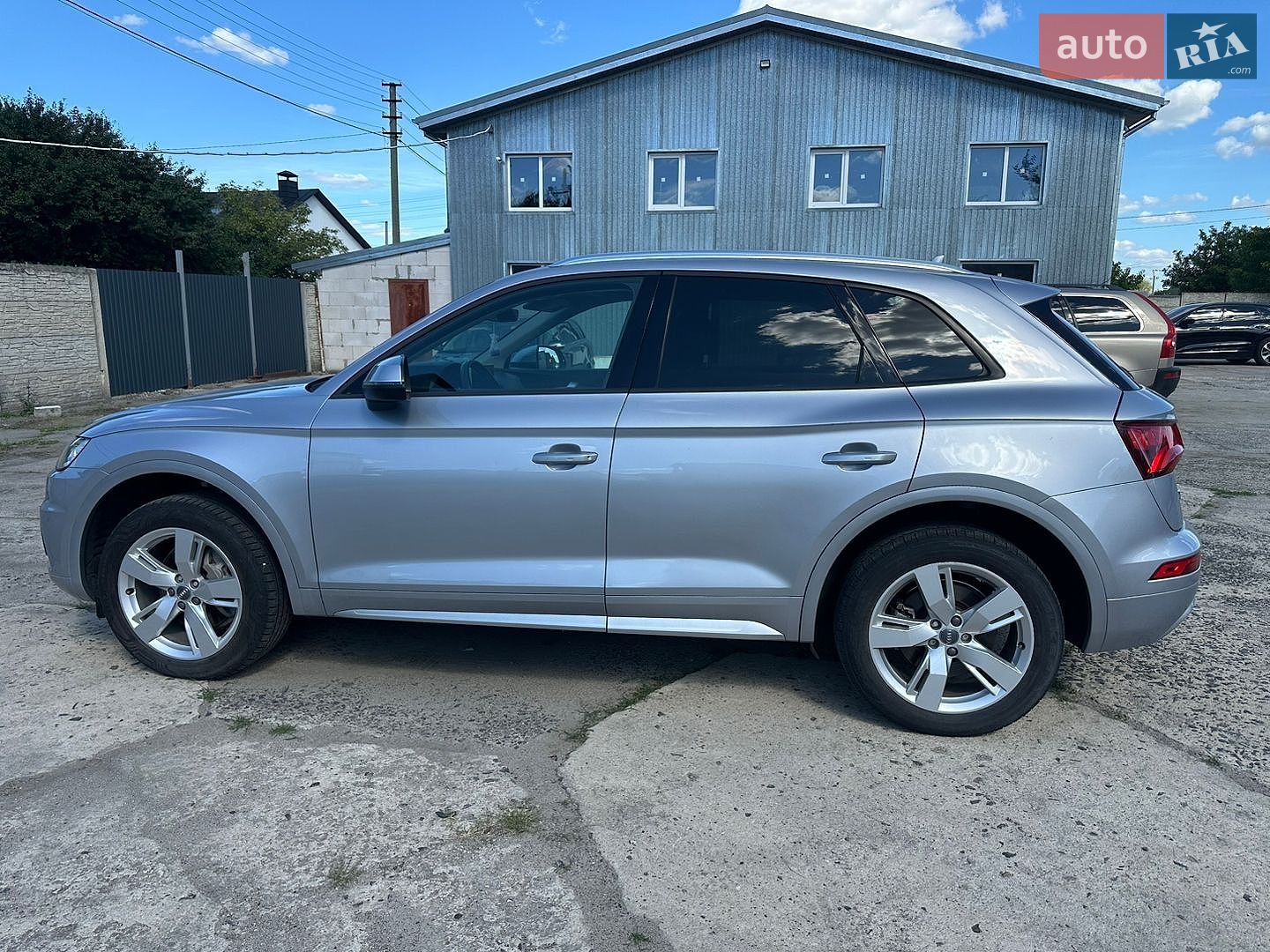 Audi Q5 2018 VIN WA1ANAFY5J2198101 фото оголошення 19 з 99