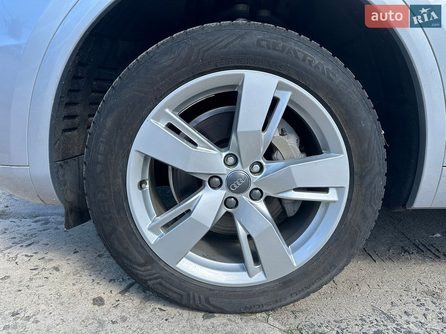 Audi Q5 2018 VIN WA1ANAFY5J2198101 фото оголошення 22 з 99