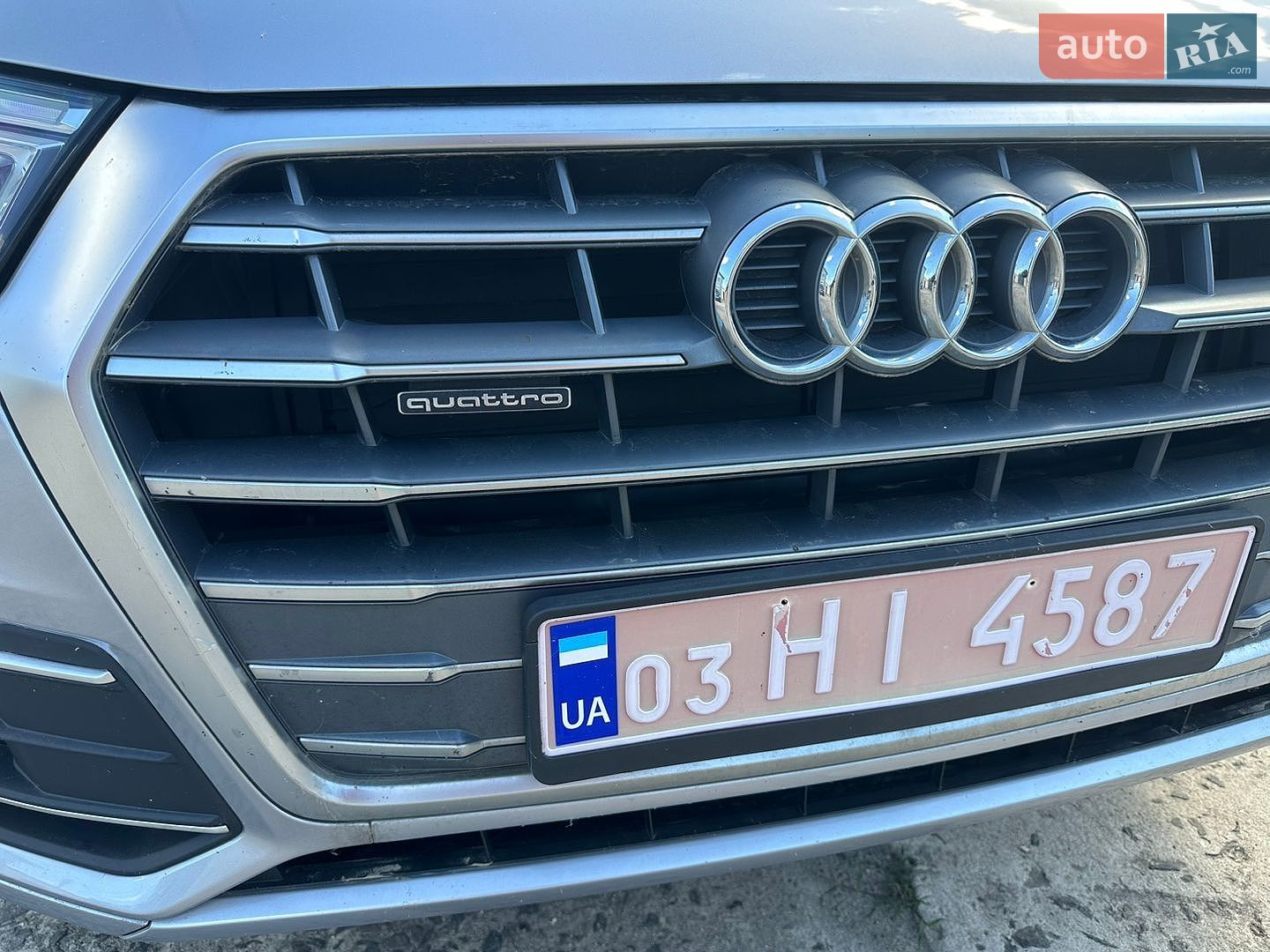 Audi Q5 2018 VIN WA1ANAFY5J2198101 фото оголошення 26 з 99