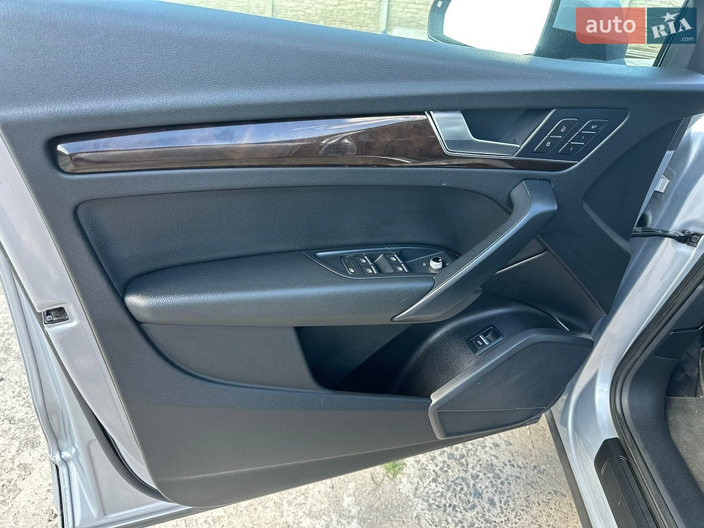 Audi Q5 2018 VIN WA1ANAFY5J2198101 фото оголошення 53 з 99