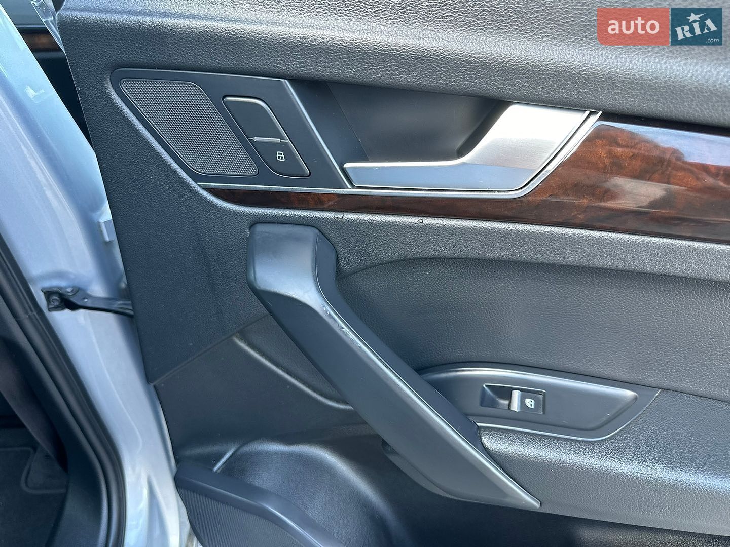 Audi Q5 2018 VIN WA1ANAFY5J2198101 фото оголошення 64 з 99