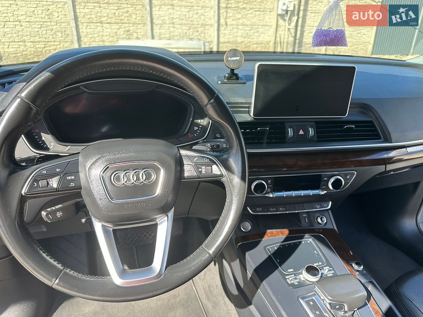 Audi Q5 2018 VIN WA1ANAFY5J2198101 фото оголошення 67 з 99