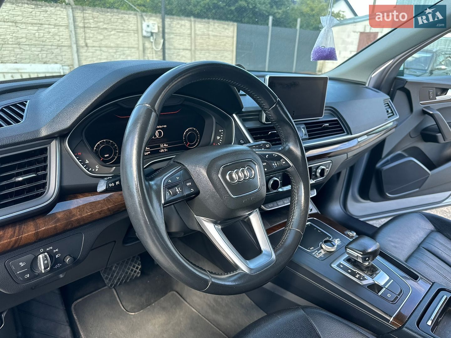 Audi Q5 2018 VIN WA1ANAFY5J2198101 фото оголошення 73 з 99
