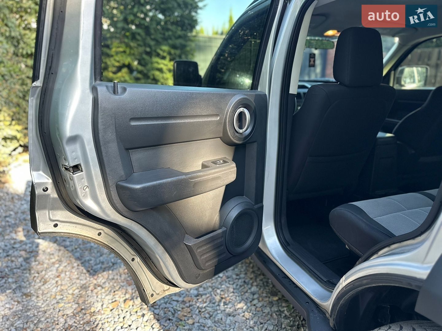 Dodge Nitro 2007 VIN 1D8GUB8K37W740283 фото оголошення 12 з 35