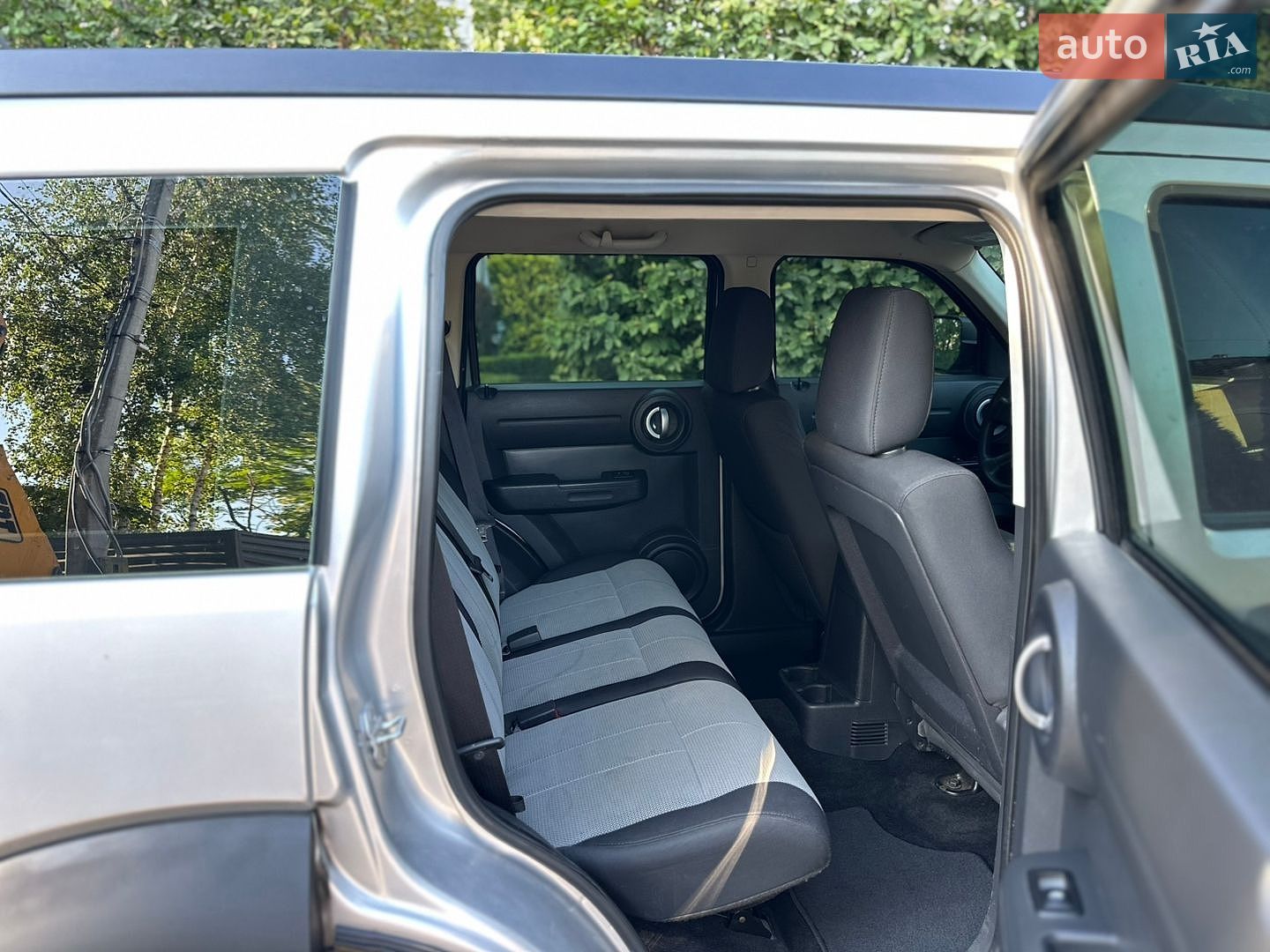 Dodge Nitro 2007 VIN 1D8GUB8K37W740283 фото оголошення 21 з 35