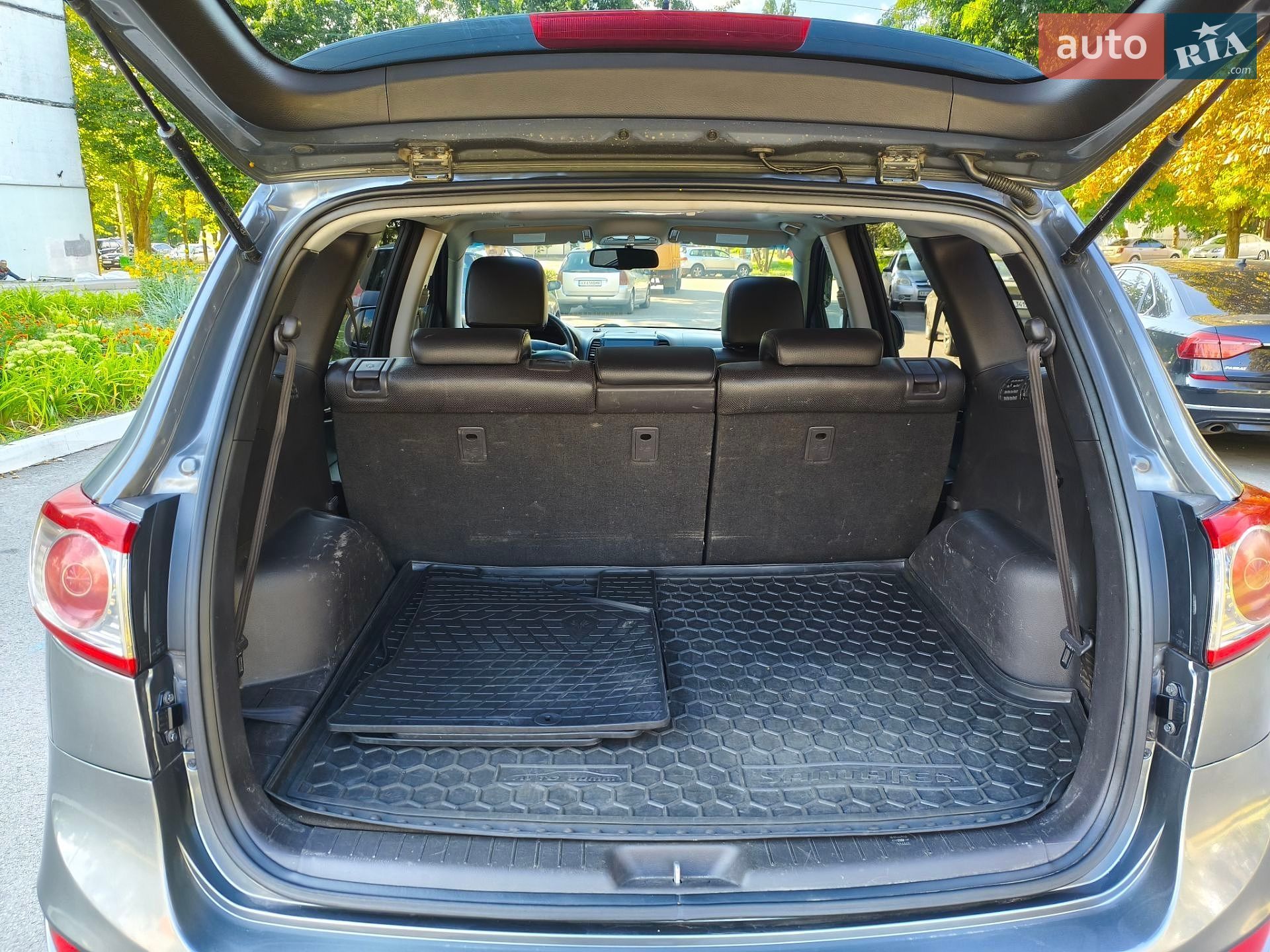Hyundai Santa FE 2011 VIN KMHSH81BDCU827678 фото оголошення 16 з 37