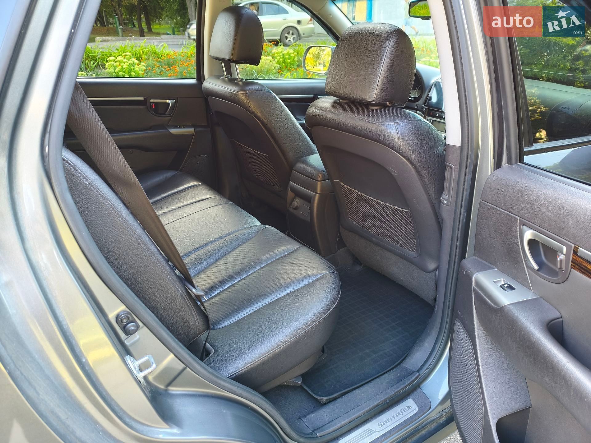 Hyundai Santa FE 2011 VIN KMHSH81BDCU827678 фото оголошення 31 з 37