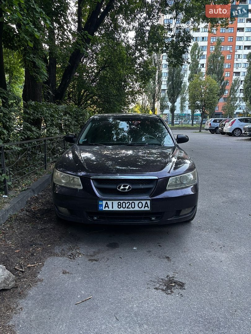 Hyundai Sonata 2005 VIN KMHEU41CP5A036784 фото оголошення 4 з 6
