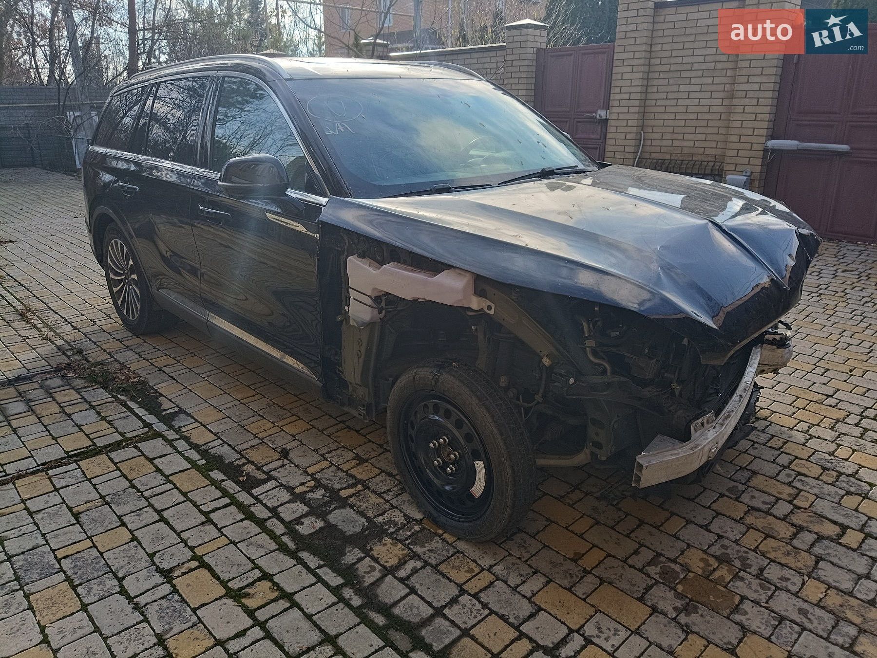 Lincoln Aviator 2019 VIN 5LM5J7XC4LGL15853 фото оголошення 3 з 15