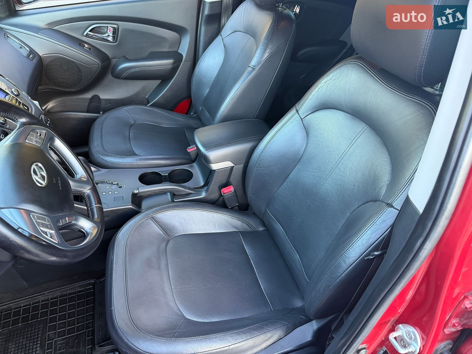 Hyundai ix35 2010 VIN U5YZU81BDBL031627 фото оголошення 16 з 28