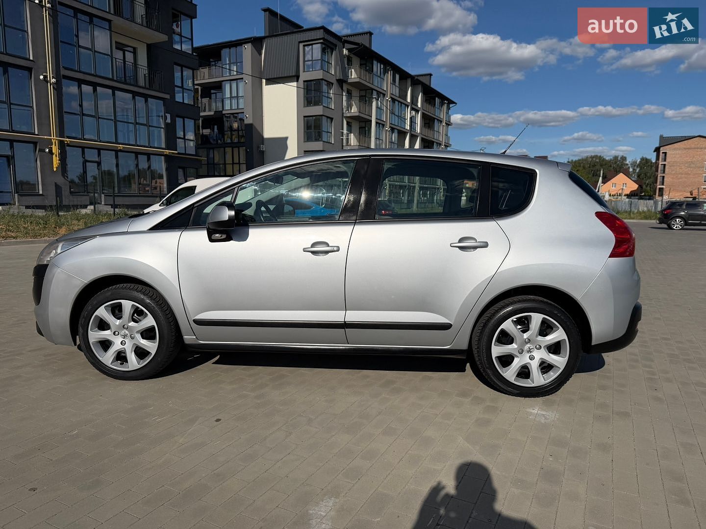 Peugeot 3008 2012 VIN VF30U5FS0CS053978 фото оголошення 12 з 192