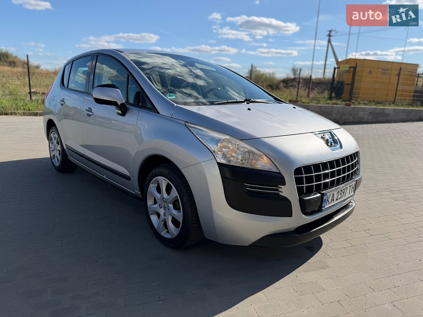 Peugeot 3008 2012 VIN VF30U5FS0CS053978 фото оголошення 17 з 192