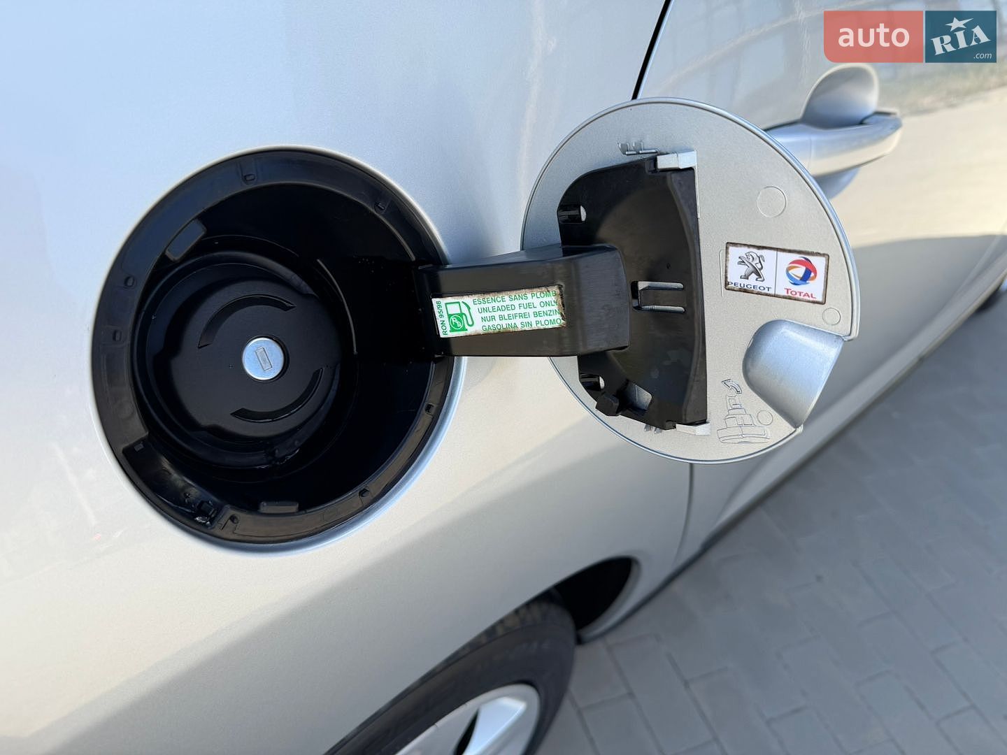 Peugeot 3008 2012 VIN VF30U5FS0CS053978 фото оголошення 26 з 192