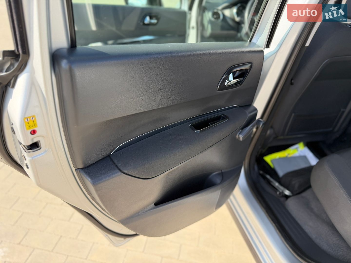 Peugeot 3008 2012 VIN VF30U5FS0CS053978 фото оголошення 41 з 192