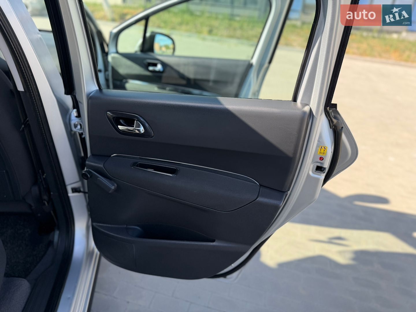 Peugeot 3008 2012 VIN VF30U5FS0CS053978 фото оголошення 42 з 192