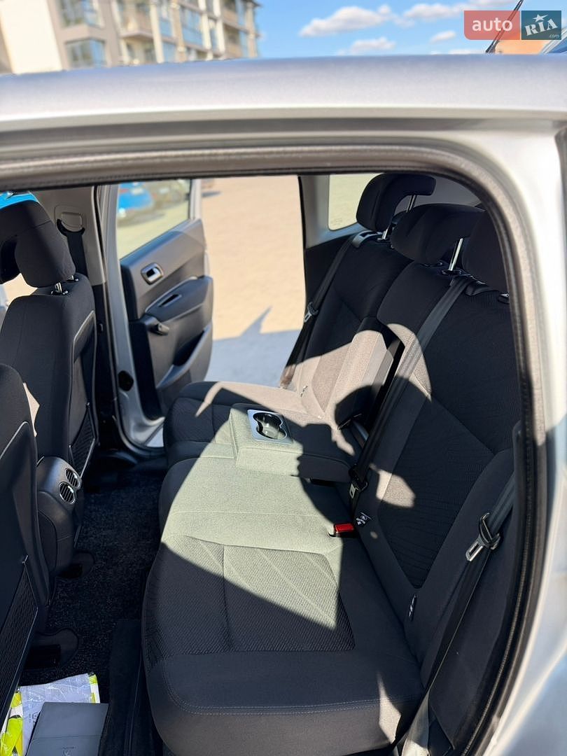 Peugeot 3008 2012 VIN VF30U5FS0CS053978 фото оголошення 60 з 192