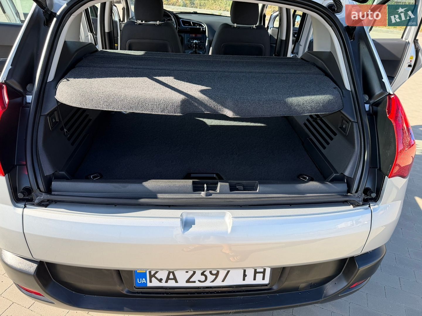 Peugeot 3008 2012 VIN VF30U5FS0CS053978 фото оголошення 70 з 192