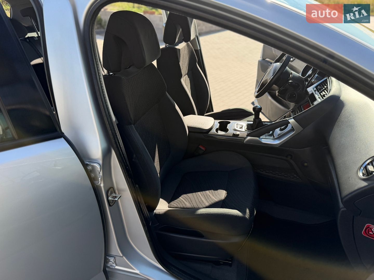 Peugeot 3008 2012 VIN VF30U5FS0CS053978 фото оголошення 52 з 192