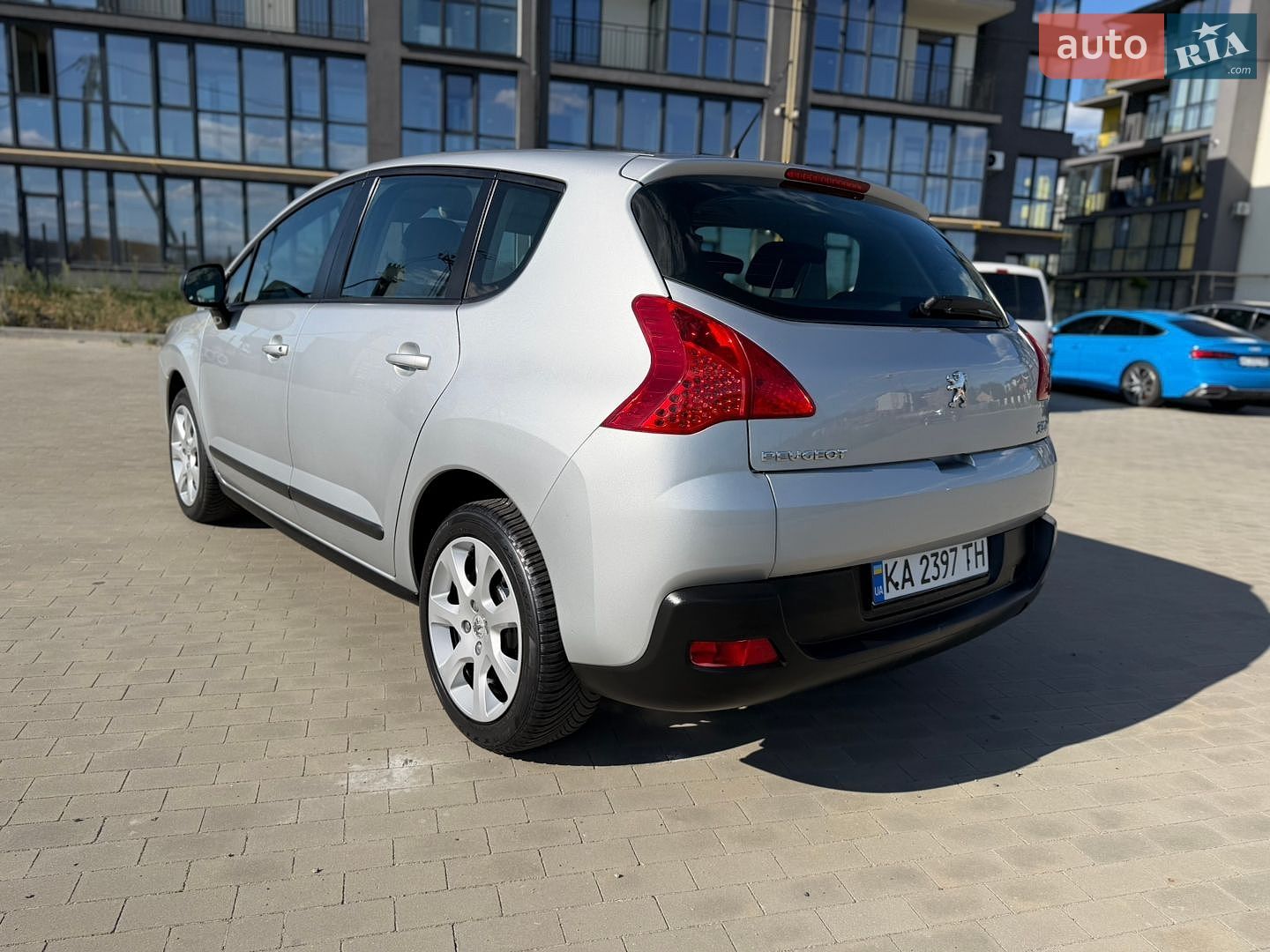 Peugeot 3008 2012 VIN VF30U5FS0CS053978 фото оголошення 13 з 192