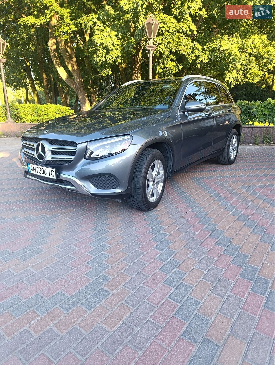Mercedes-Benz GLC-Class 2018 VIN WDC0G4JB8JV058813 фото оголошення 5 з 10