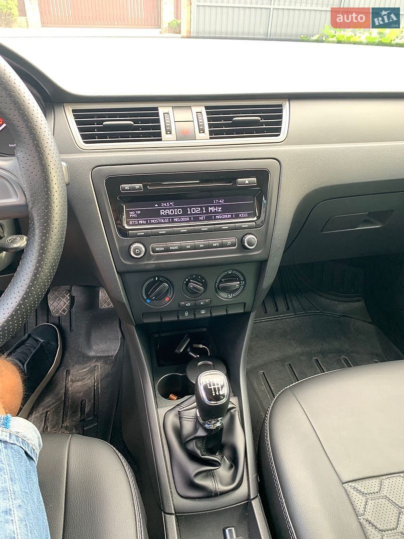 Skoda Rapid 2013 VIN TMBAN2NH1EB101902 фото оголошення 23 з 24