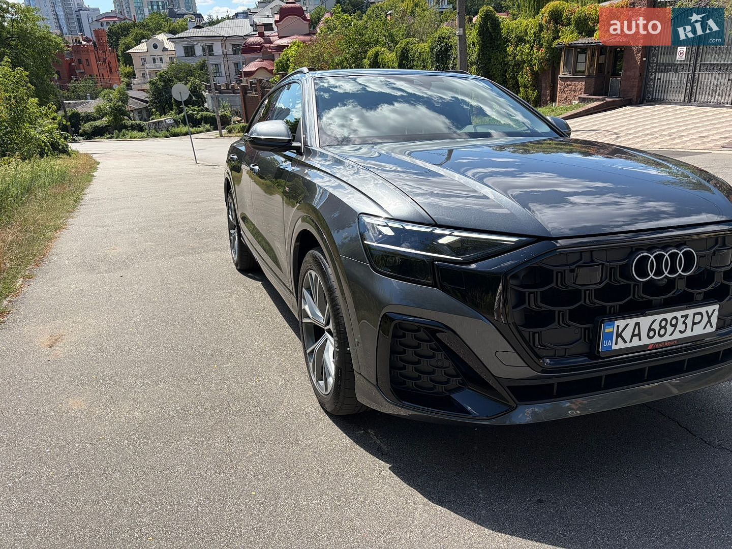 Audi Q8 2025 VIN WAUZZZF16TD014710 фото оголошення 8 з 51