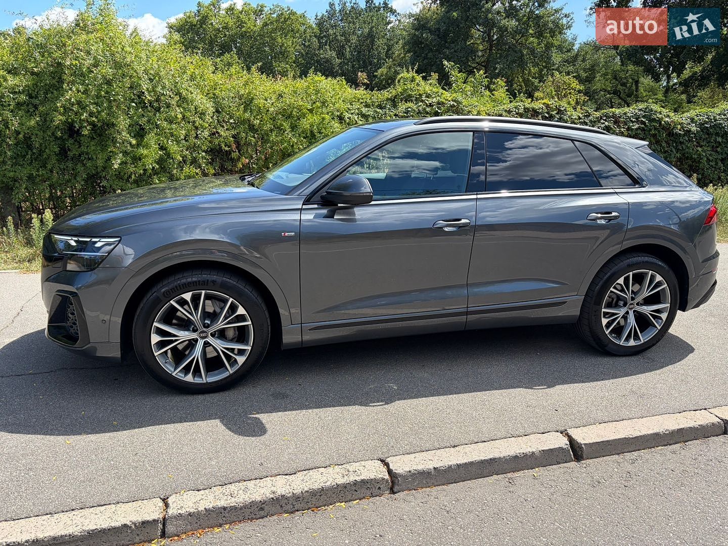 Audi Q8 2025 VIN WAUZZZF16TD014710 фото оголошення 9 з 51