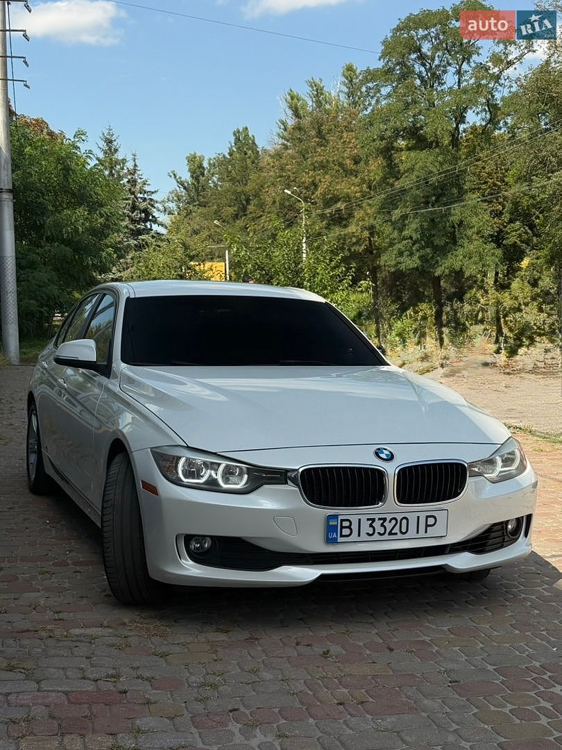 BMW 3 Series 2014 VIN WBA3B1C55EK135388 фото оголошення 4 з 28