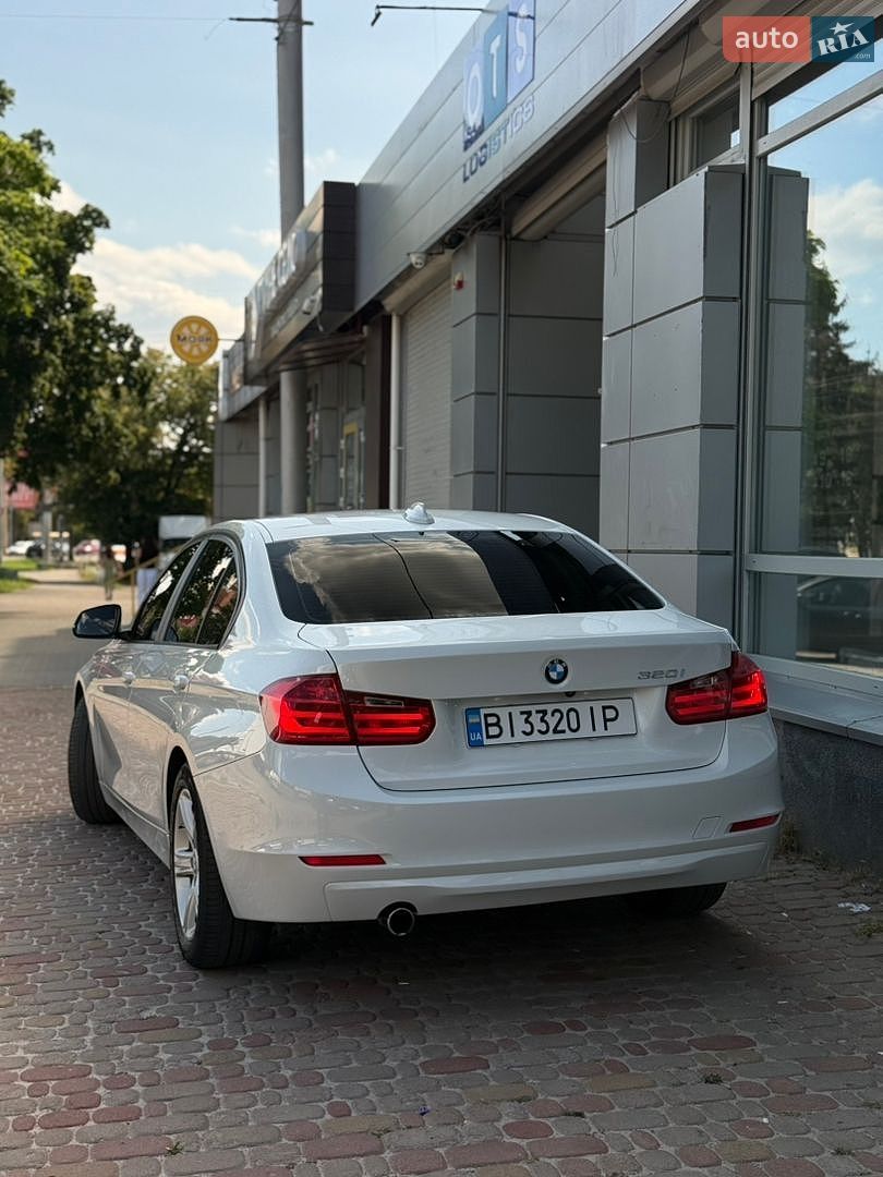 BMW 3 Series 2014 VIN WBA3B1C55EK135388 фото оголошення 25 з 28