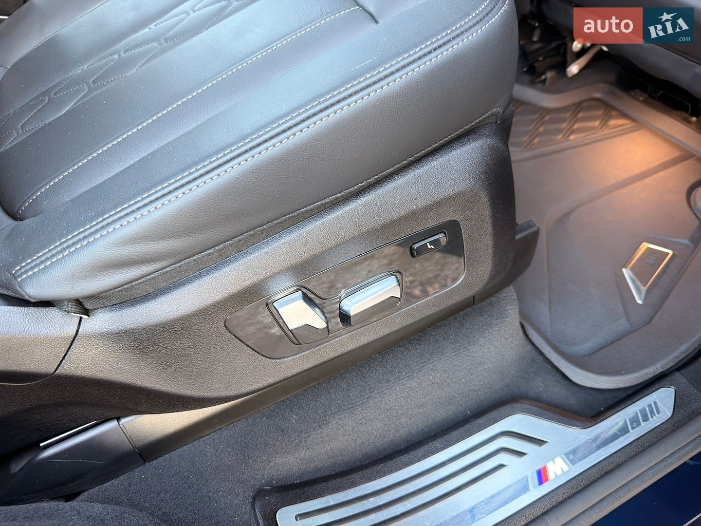 BMW X7 2023 VIN WBA21EN0X09S78635 фото оголошення 34 з 68