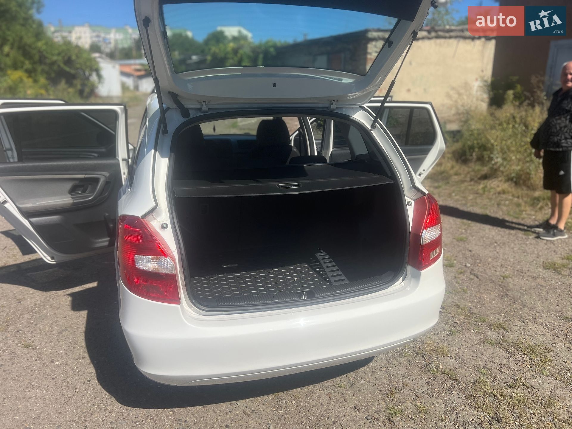 Skoda Fabia 2011 VIN TMBJH25J6C3099730 фото оголошення 12 з 22