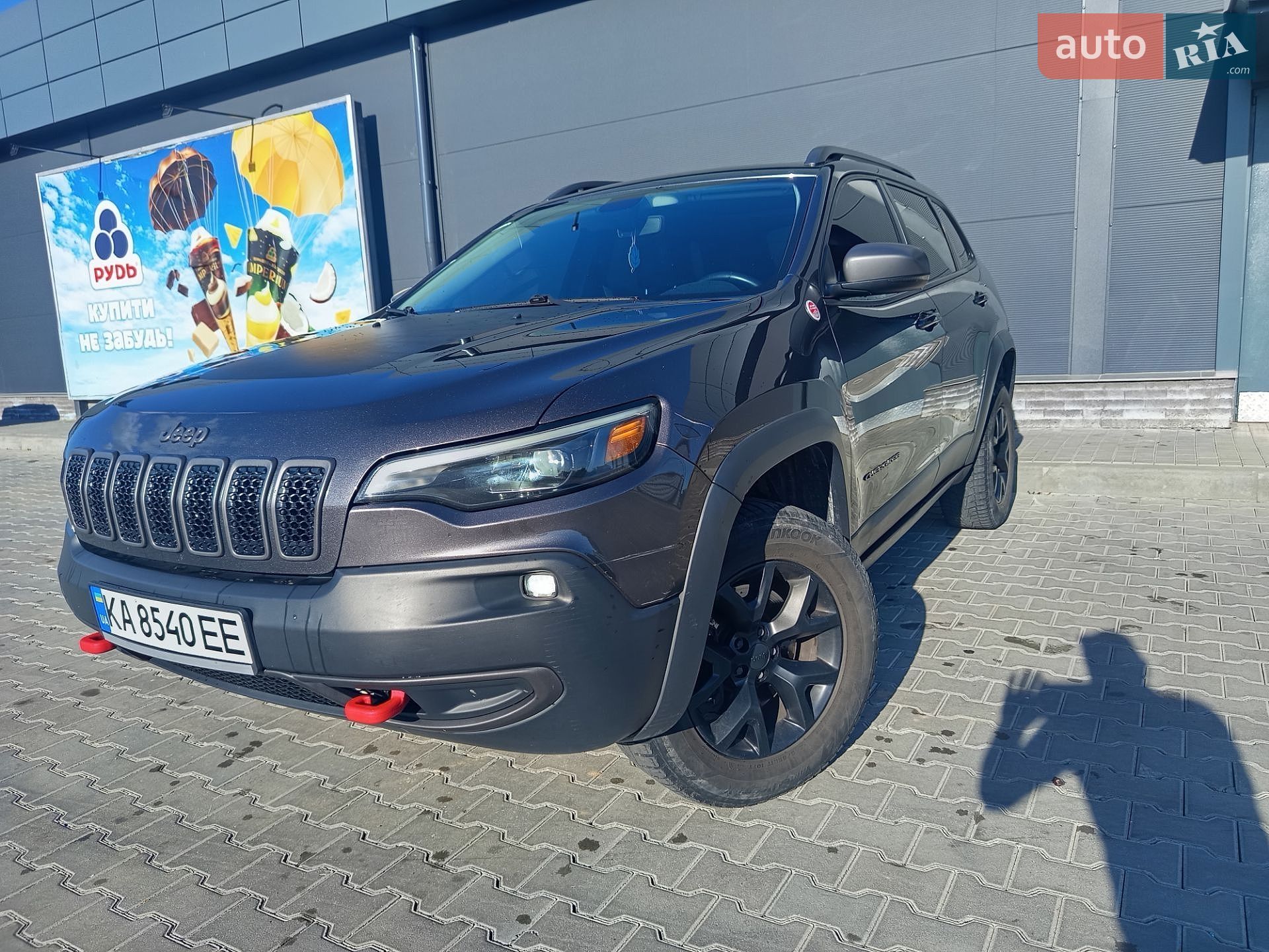 Jeep Cherokee 2019 VIN 1C4PJMBX3KD217924 фото оголошення 2 з 17