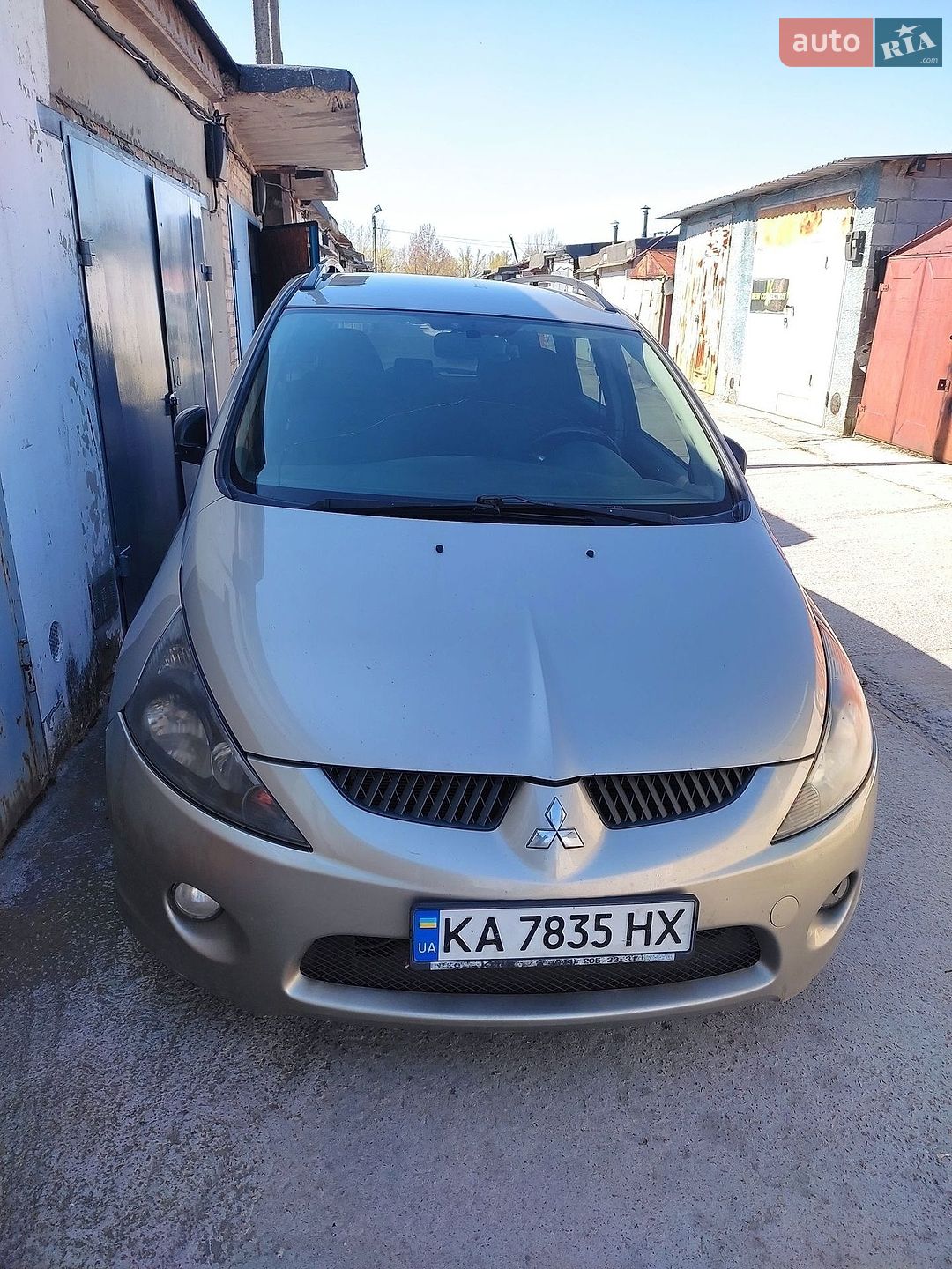 Mitsubishi Grandis 2006 VIN JMBLRNA4W6Z002779 фото оголошення 2 з 7
