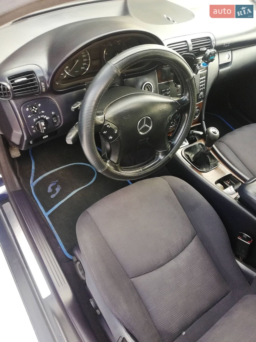 Mercedes-Benz C-Class 2004 VIN WDB2032081F585153 фото оголошення 10 з 15