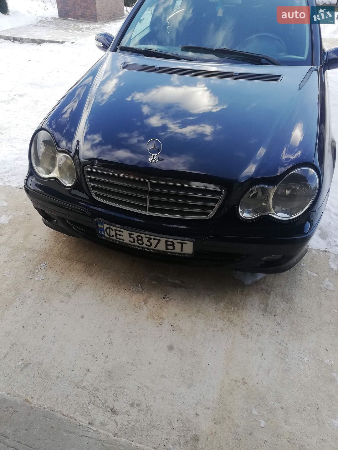 Mercedes-Benz C-Class 2004 VIN WDB2032081F585153 фото оголошення 2 з 15