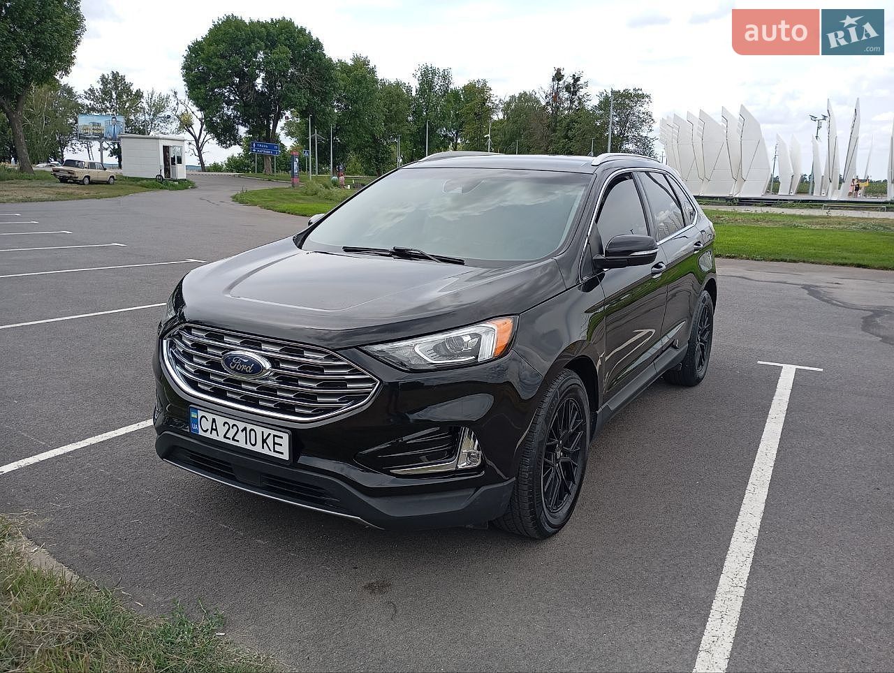 Ford Edge 2018 VIN 2FMPK4J91KBB48684 фото оголошення 8 з 26