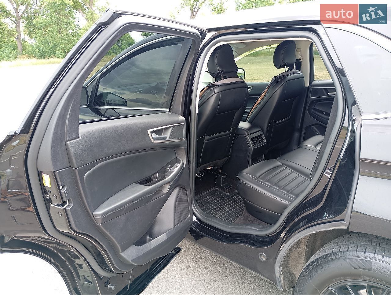 Ford Edge 2018 VIN 2FMPK4J91KBB48684 фото оголошення 18 з 26