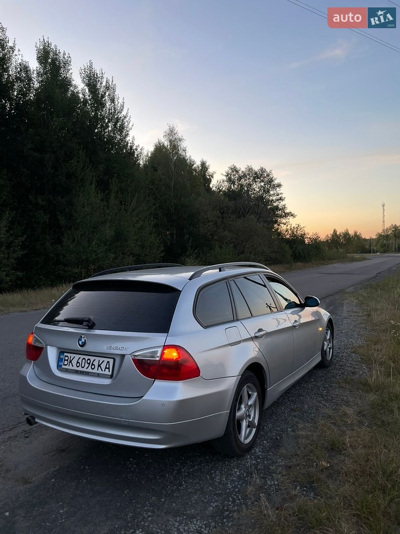 BMW 3 Series 2005 VIN WBAVR71050KS92183 фото оголошення 7 з 8
