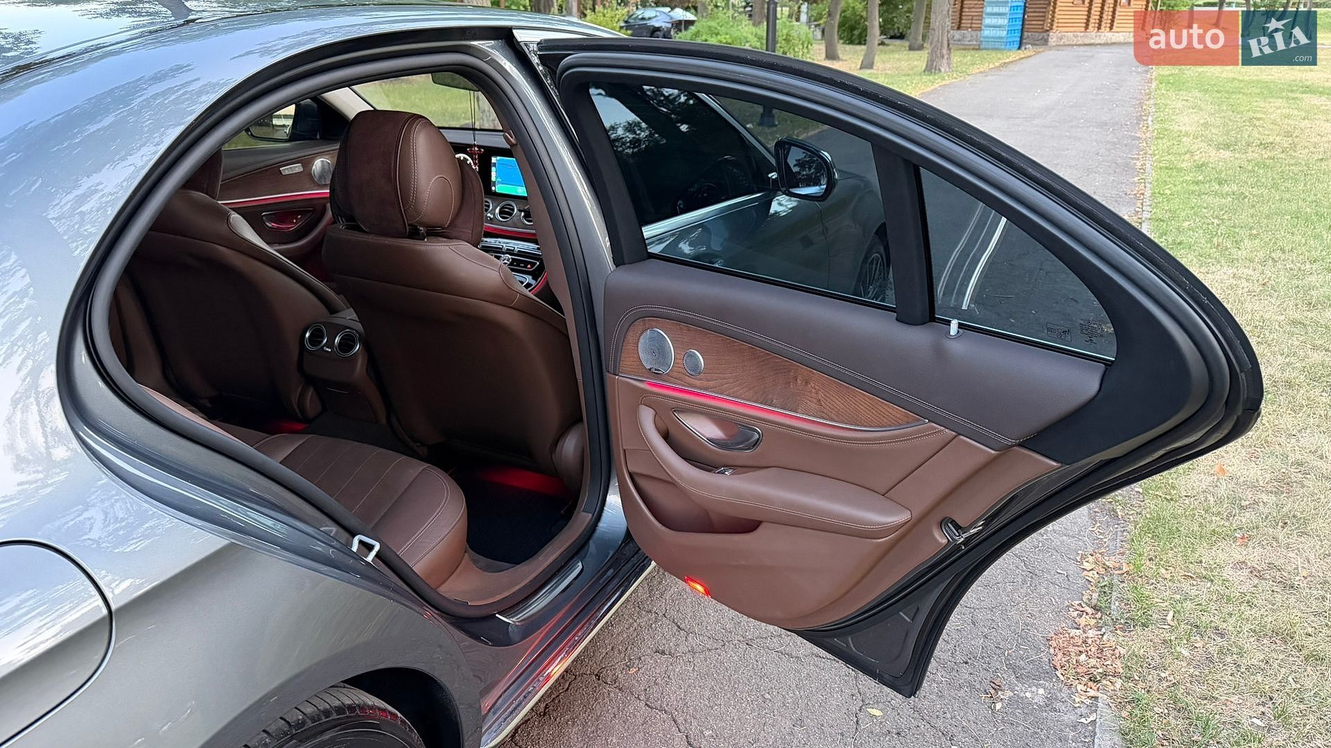 Mercedes-Benz E-Class 2016 VIN WDD2130041A010412 фото оголошення 38 з 57