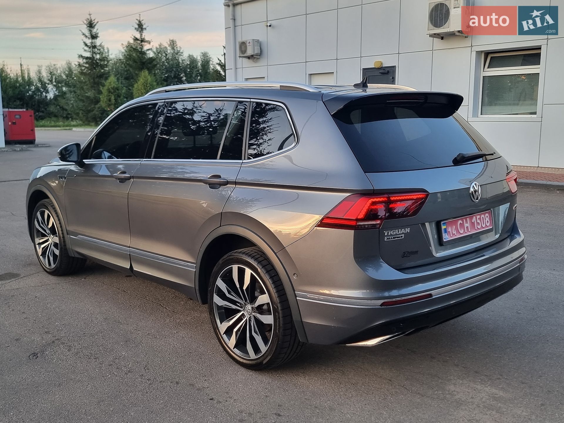 Volkswagen Tiguan Allspace 2019 VIN WVGZZZ5NZLM073506 фото оголошення 9 з 28