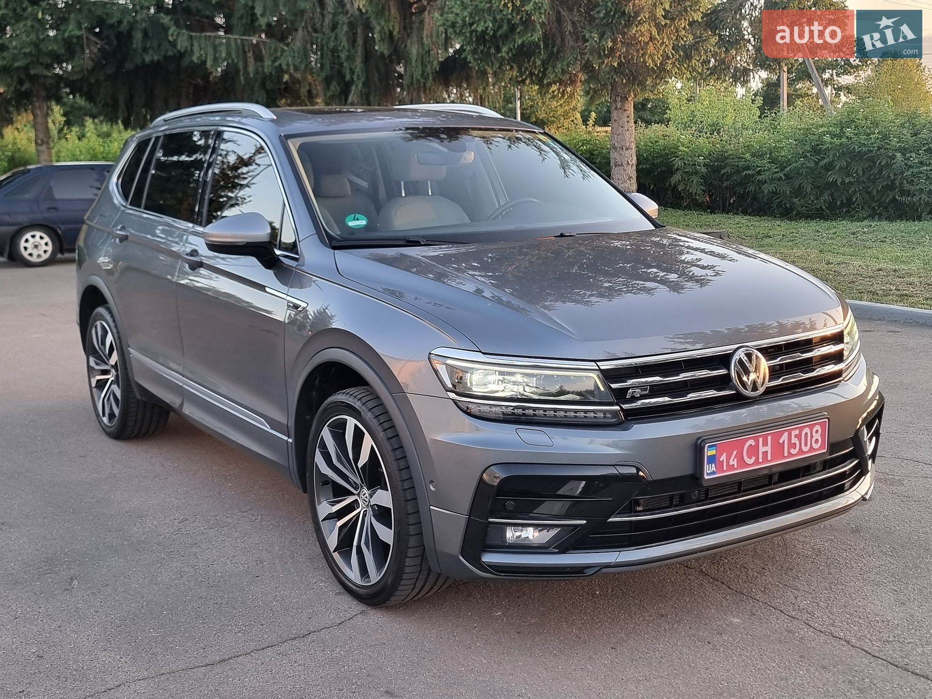 Volkswagen Tiguan Allspace 2019 VIN WVGZZZ5NZLM073506 фото оголошення 3 з 28