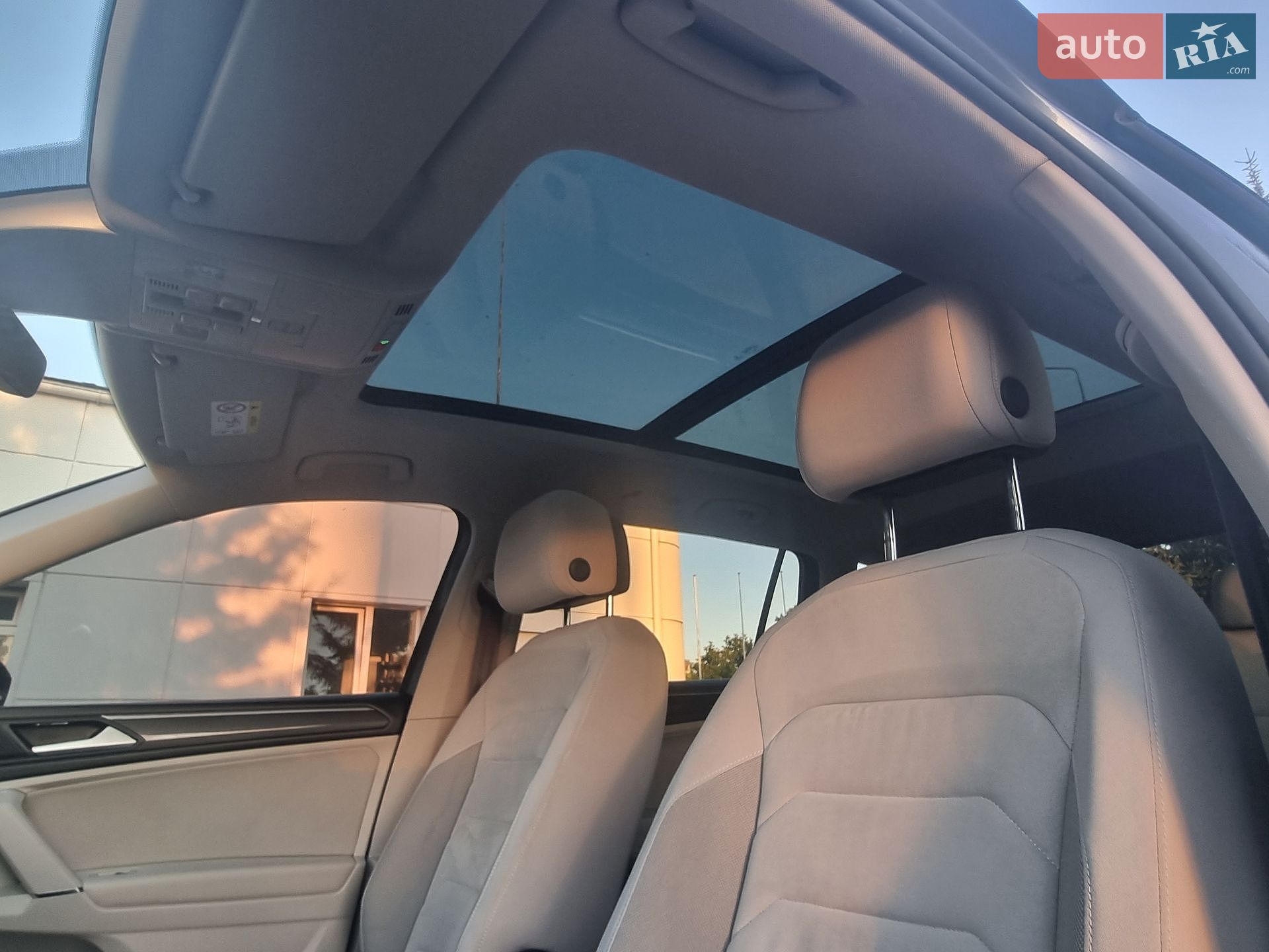Volkswagen Tiguan Allspace 2019 VIN WVGZZZ5NZLM073506 фото оголошення 20 з 28
