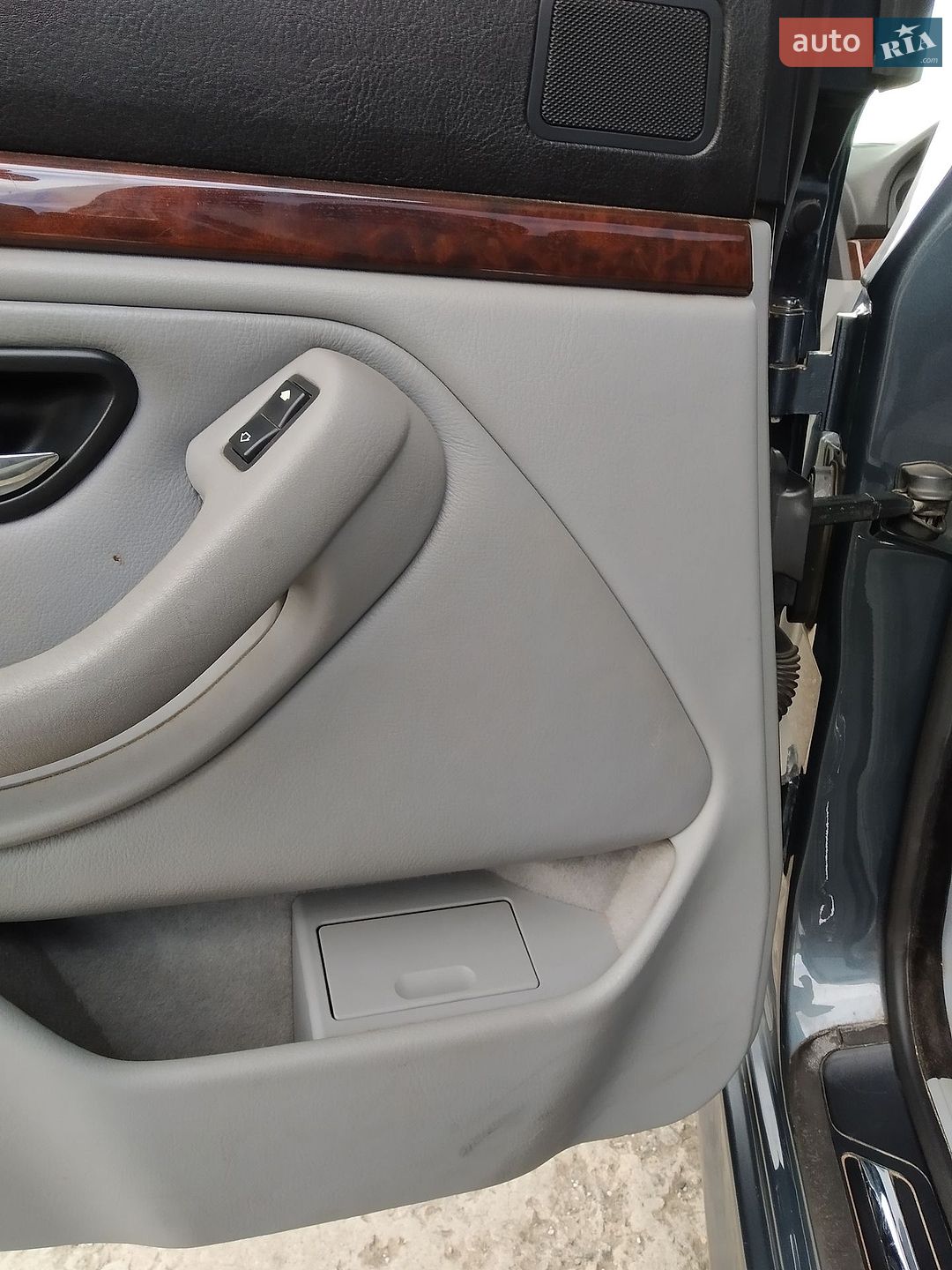 BMW 5 Series 2001 VIN WBADM71010GU49155 фото оголошення 23 з 75
