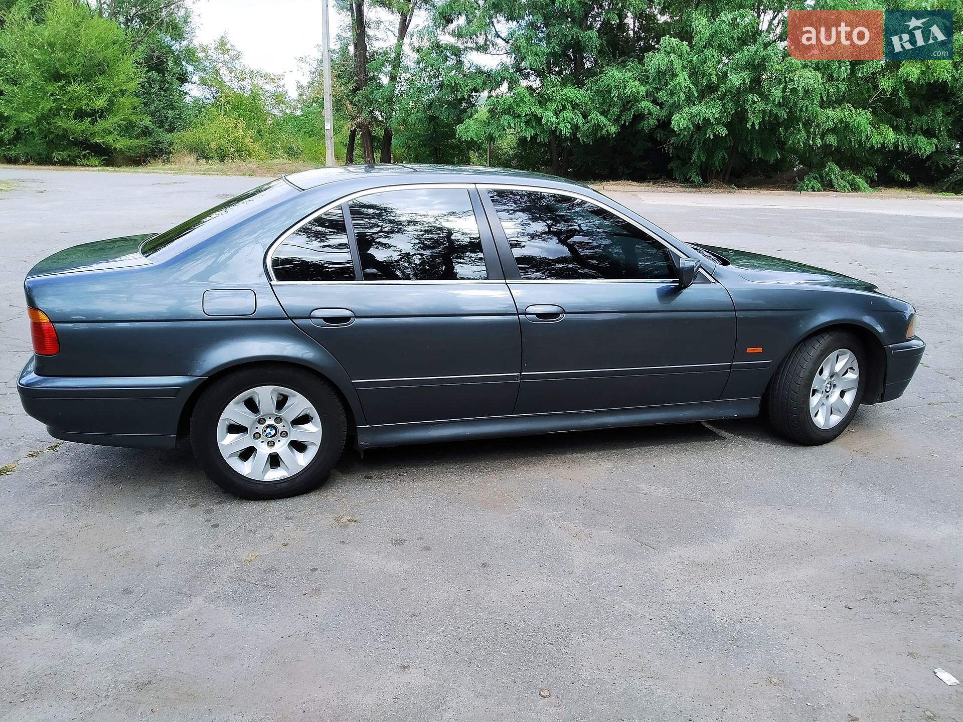BMW 5 Series 2001 VIN WBADM71010GU49155 фото оголошення 35 з 75