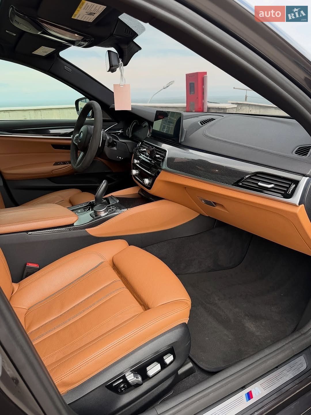 BMW 5 Series 2017 VIN WBAJE5C59JG918202 фото оголошення 16 з 17