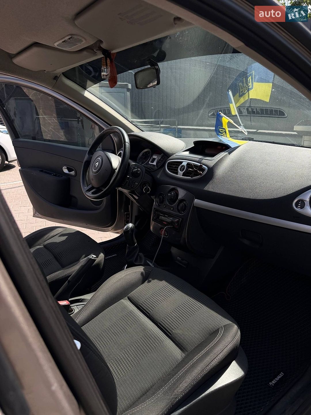 Renault Clio 2011 VIN VF1KR2V0H46351206 фото оголошення 13 з 16