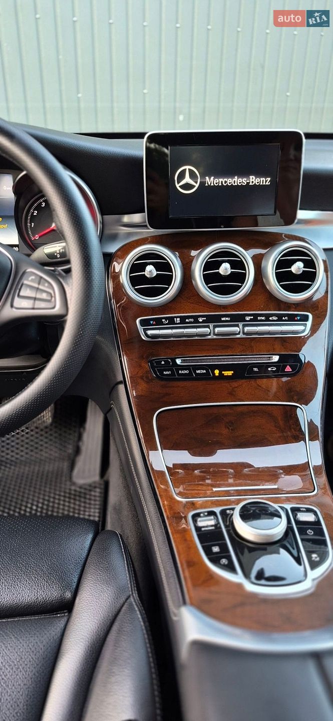 Mercedes-Benz GLC-Class 2018 VIN WDC0G4JB3JV070772 фото оголошення 34 з 63