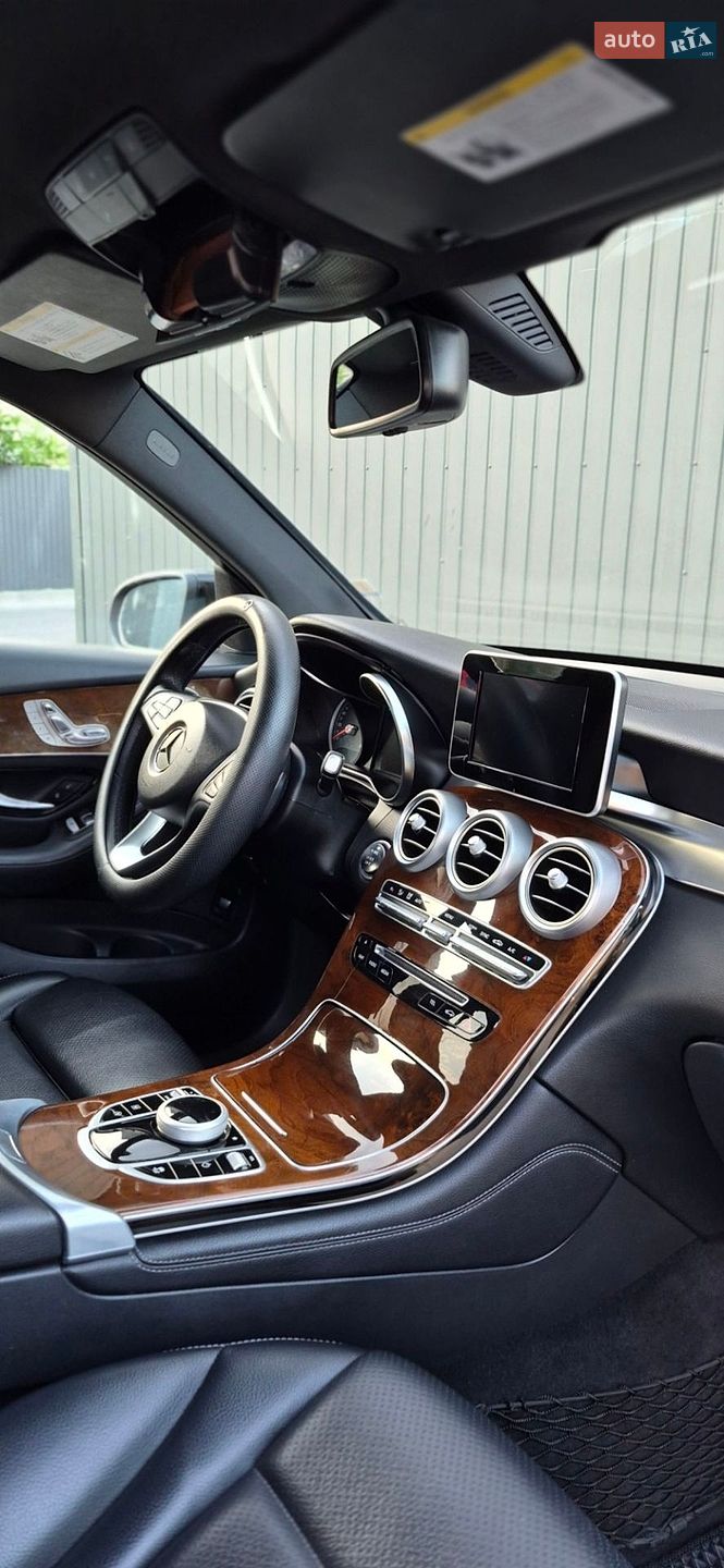 Mercedes-Benz GLC-Class 2018 VIN WDC0G4JB3JV070772 фото оголошення 29 з 63