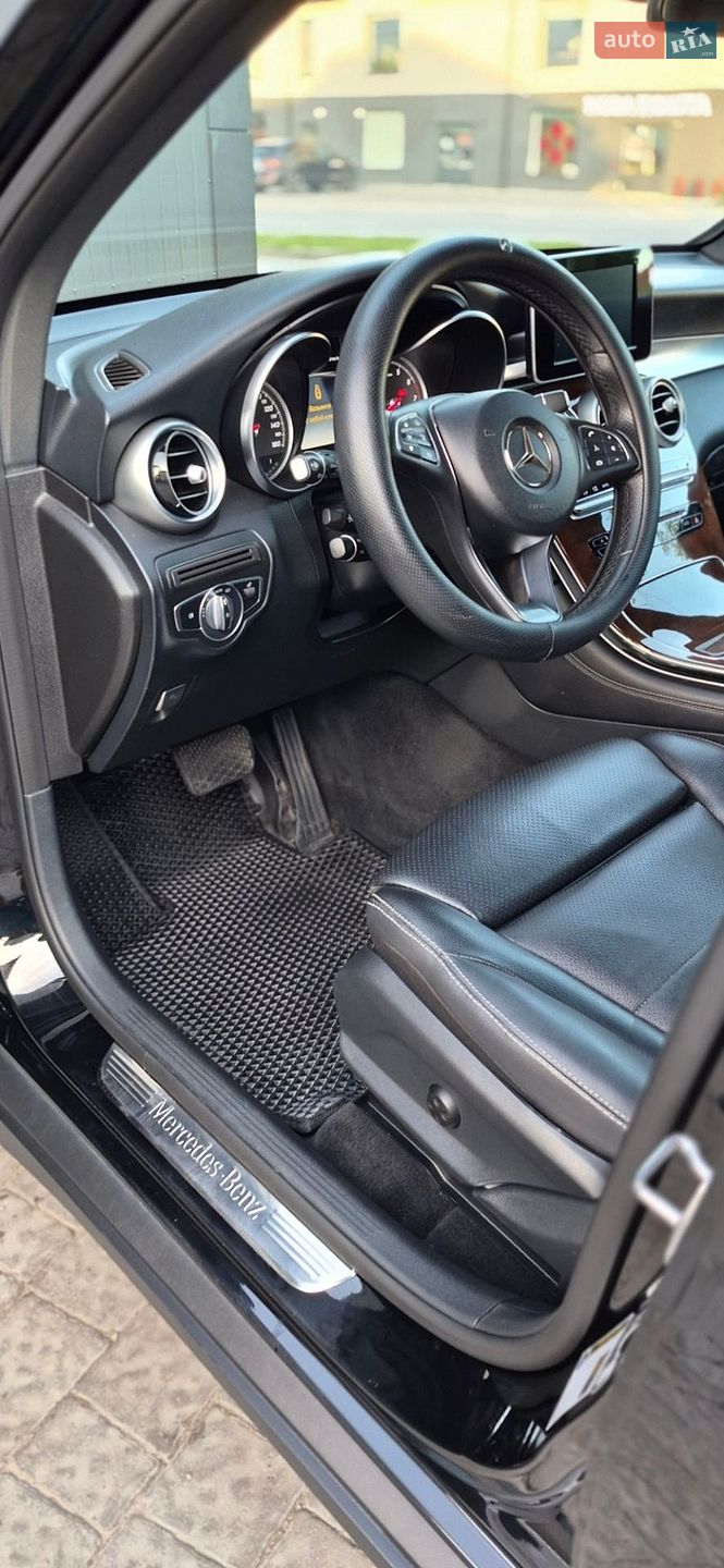 Mercedes-Benz GLC-Class 2018 VIN WDC0G4JB3JV070772 фото оголошення 23 з 63