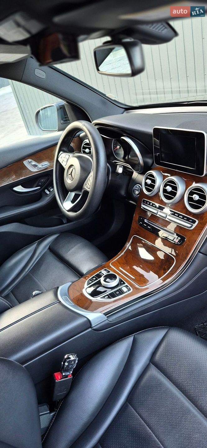 Mercedes-Benz GLC-Class 2018 VIN WDC0G4JB3JV070772 фото оголошення 32 з 63